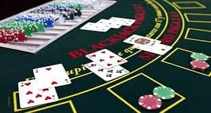 Studio live Domino QQ dengan dealer dan meja HD dari angkasa189